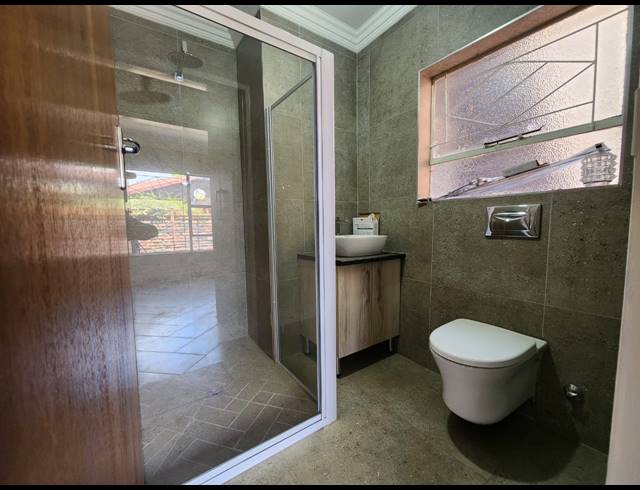 2 BEDROOM TOWNHOUSE FOR SALE IN THREE RIVERS